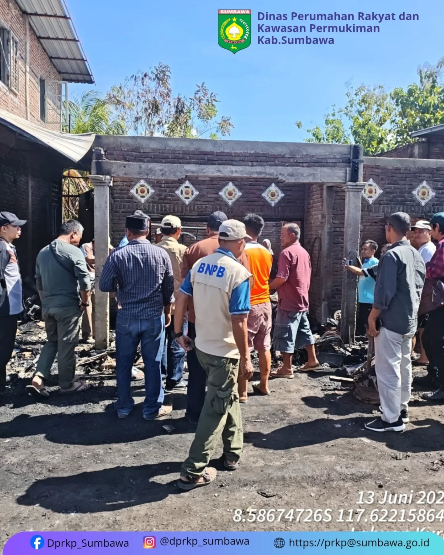 Peninjauan Lokasi Kebakaran di Desa Labuhan Kuris oleh Wakil Bupati bersama Jajaran